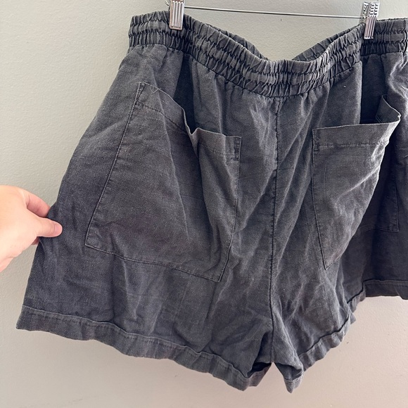Universal thread goods co ladies linen shorts xxl - Picture 6 of 7